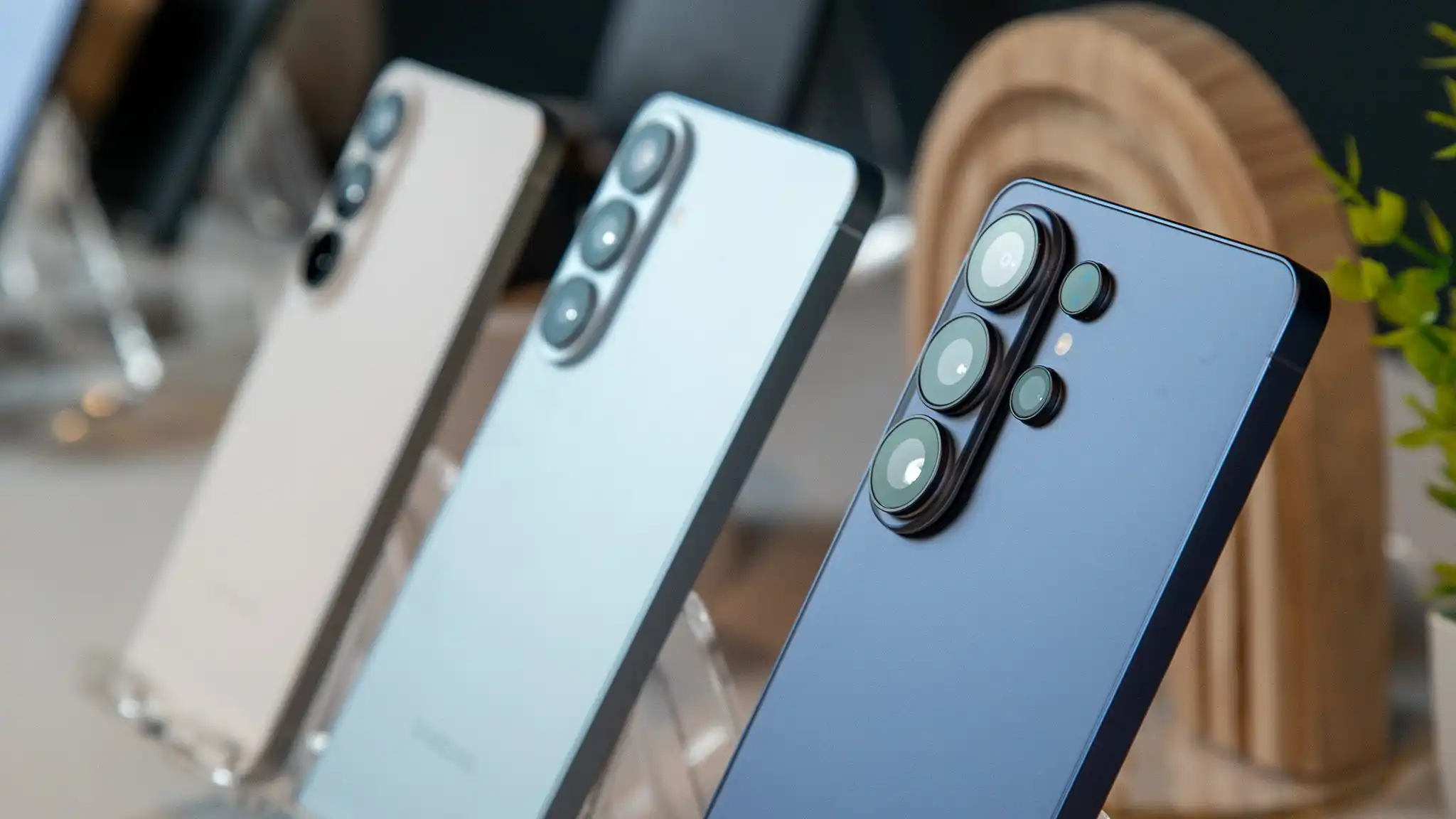 comparativo-samsung-galaxy-s26-s26-plus-s26-ultra-qual-comprar-camera