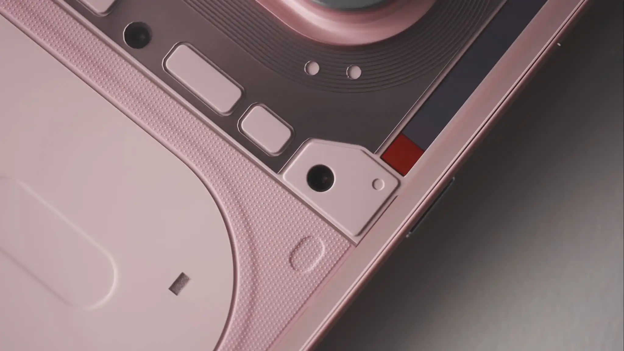 nothing-phone-4a-rosa-barra-luminosa