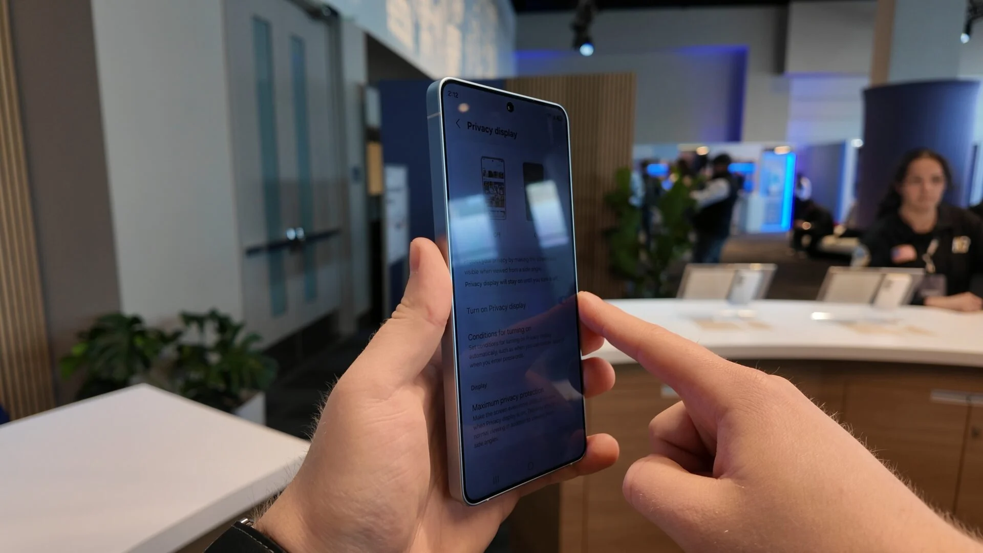 samsung-galaxy-s26-ultra-privacy-display