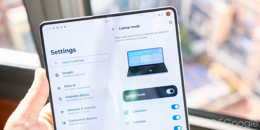 motorola-razr-fold-software
